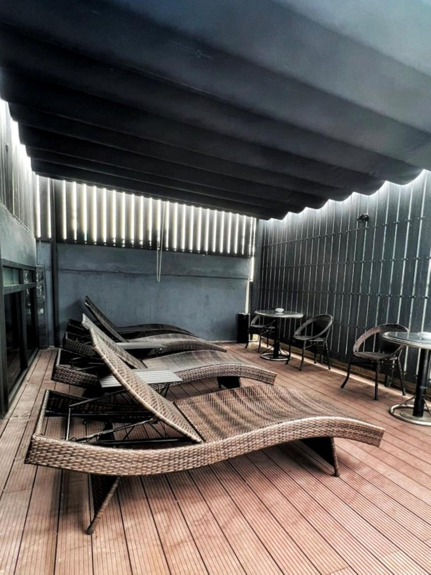 K Hotel Sauna And Massage Da Nang Exteriör bild